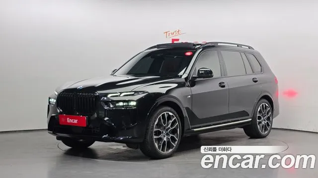 BMW X7 2024 — photo 1