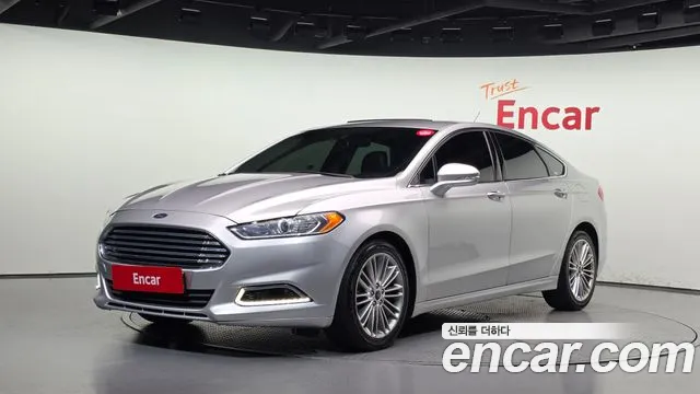Ford Fusion 2014 — photo 1