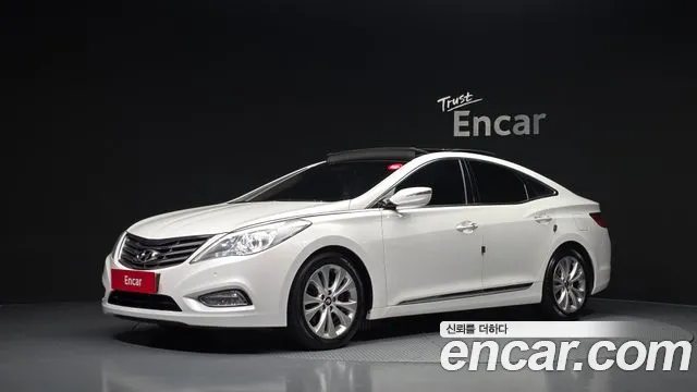 Hyundai Grandeur 2012 — photo 1