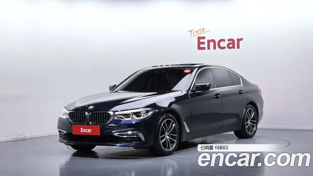 BMW 5-Series 2020 — photo 1
