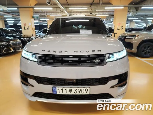 Land Rover Range Rover Sport 2023 — photo 1