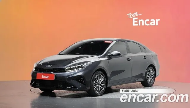 Kia K3 2024 — photo 1
