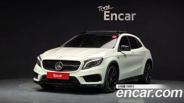 Mercedes-Benz GLA-Class 2015 — photo 1