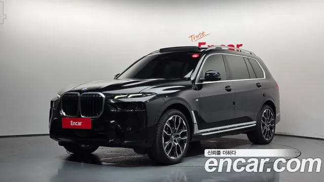 BMW X7 2025 — photo 1