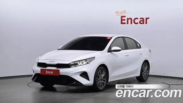 Kia K3 2024 — photo 1