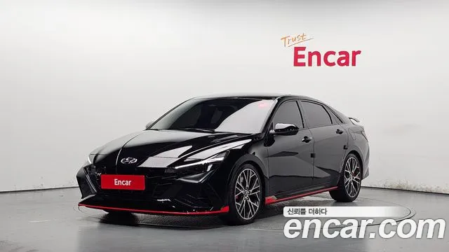 Hyundai AVANTE 2023 — photo 1