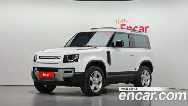 Land Rover Defender 2023 — photo 1
