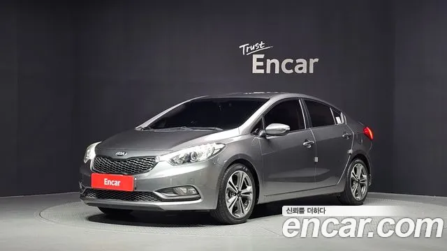 Kia K3 2015 — photo 1