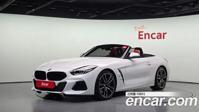 BMW Z4 2022 — photo 1
