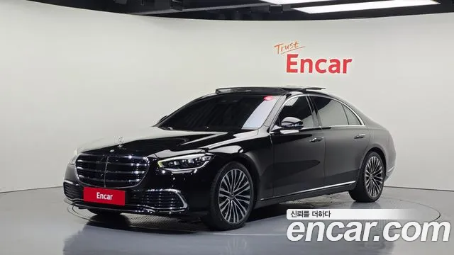 Mercedes-Benz S-Class 2022 — photo 1