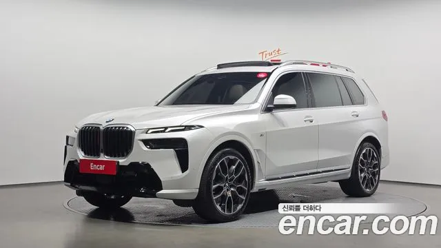 BMW X7 2024 — photo 1