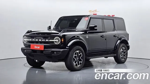Ford Bronco 2022 — photo 1