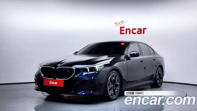 BMW i5 2024 — photo 1