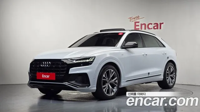 Audi Q8 2022 — photo 1