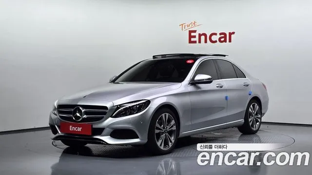 Mercedes-Benz C-Class 2018 — photo 1
