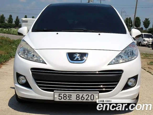 Peugeot 207 2011 — photo 1