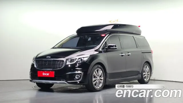 Kia Canival 2018 — photo 1