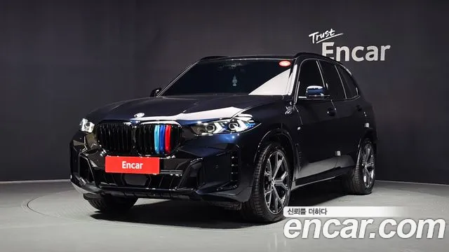 BMW X5 2026 — photo 1