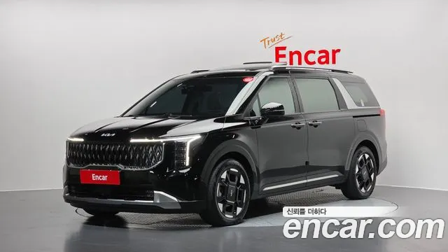 Kia Canival 2025 — photo 1