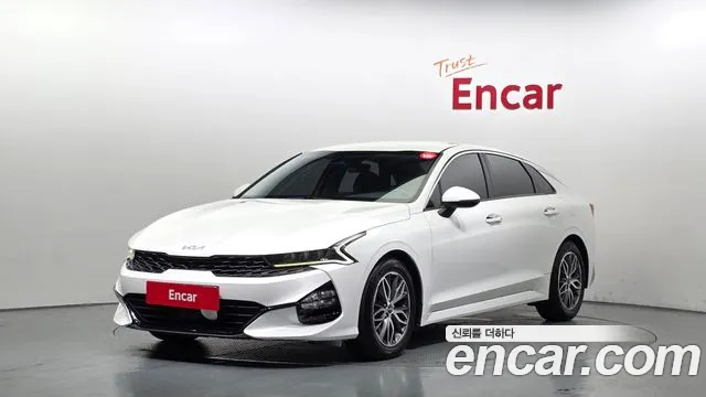 Kia K5 2022 — photo 1