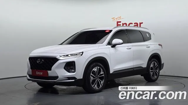 Hyundai Santafe 2019 — photo 1