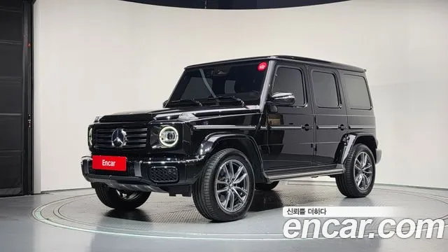 Mercedes-Benz G-Class 2025 — photo 1