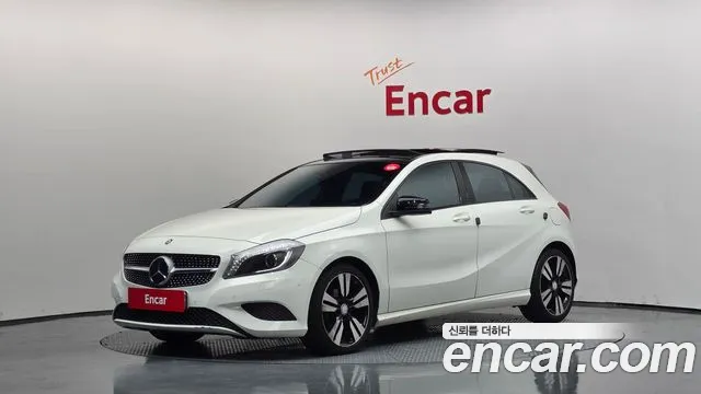 Mercedes-Benz A-Class 2015 — photo 1
