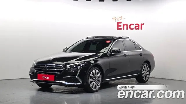 Mercedes-Benz E-Class 2021 — photo 1