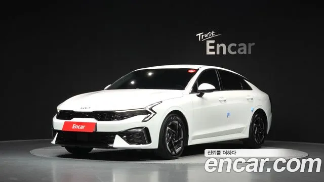 Kia K5 2024 — photo 1