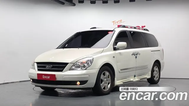 Kia Canival 2008 — photo 1