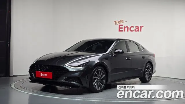 Hyundai Sonata 2020 — photo 1