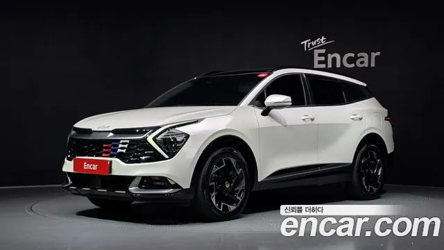 Kia Sportage 2022 — photo 1