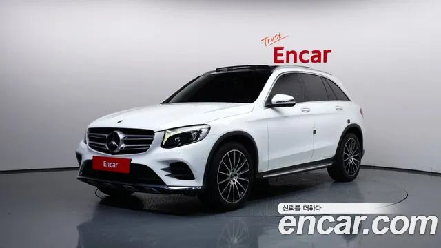 Mercedes-Benz GLC-Class 2019 — photo 1