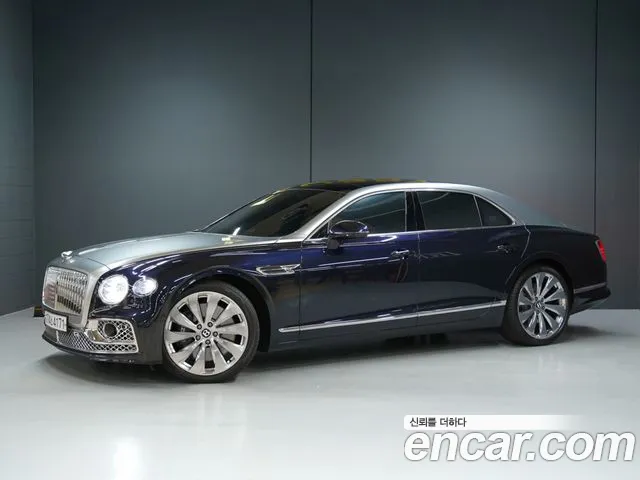 Bentley Flying Spur 2022 — photo 1
