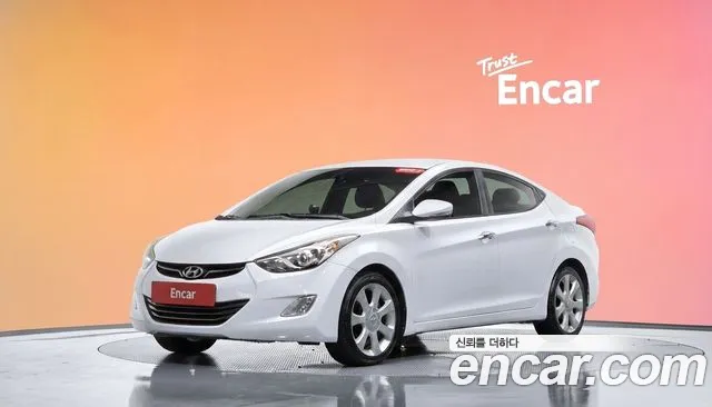 Hyundai AVANTE 2011 — photo 1