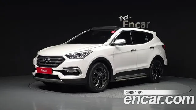 Hyundai Santafe 2018 — photo 1