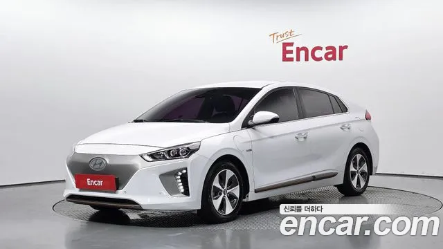Hyundai Ioniq 2017 — photo 1