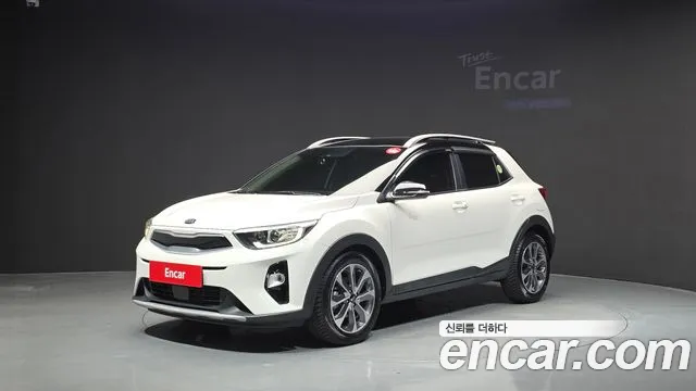 Kia Stonic 2020 — photo 1