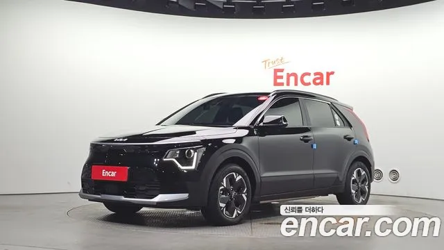 Kia Niro 2024 — photo 1
