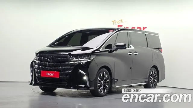 Toyota Alphard 2024 — photo 1