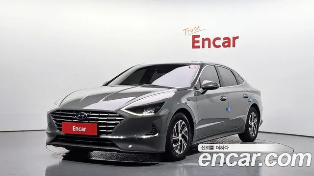 Hyundai Sonata 2022 — photo 1