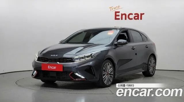 Kia K3 2022 — photo 1