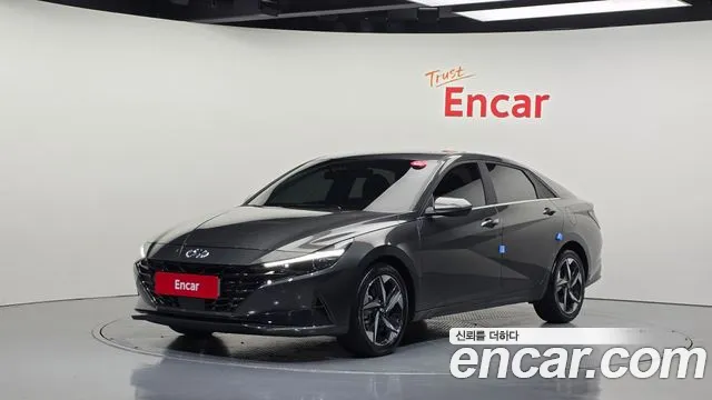 Hyundai AVANTE 2023 — photo 1