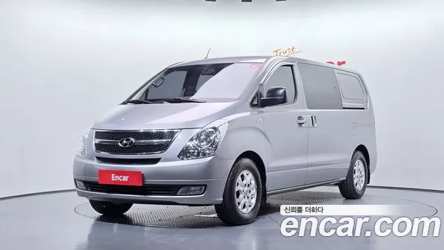Hyundai Starex 2014 — photo 1