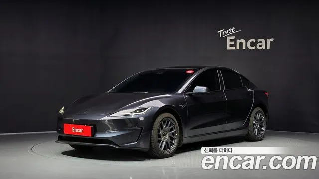 Tesla Model 3 2025 — photo 1