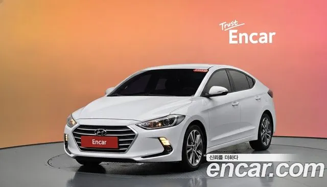 Hyundai AVANTE 2018 — photo 1