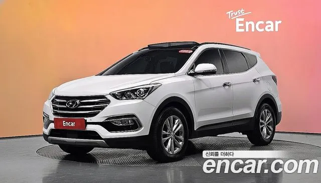 Hyundai Santafe 2018 — photo 1