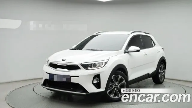 Kia Stonic 2020 — photo 1