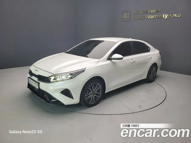 Kia K3 2022 — photo 1