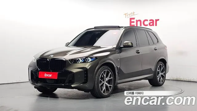 BMW X5 2026 — photo 1